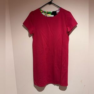 Jude Connelly, pink dress